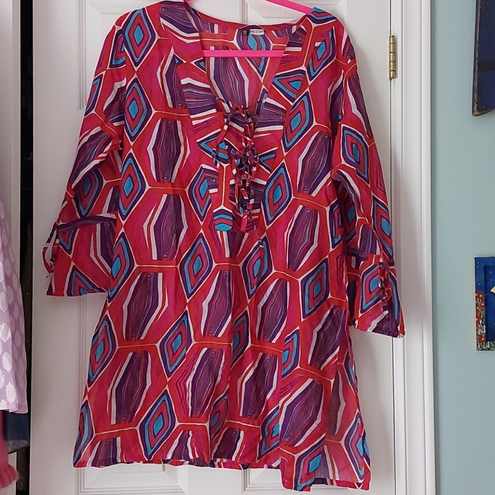 Bright Beach cover up, geometric print